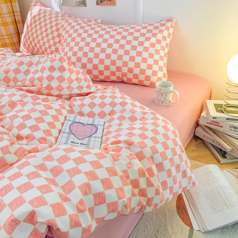 Nordic Style Checkerboard Duvet Cover Set (includes duvet cover + sheet + pillowcases 4Pcs)