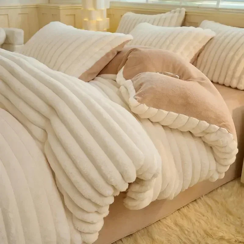 Plush Duvet Cover Set | Double-sided Velvet(includes duvet cover + pillowcases 3pcs)